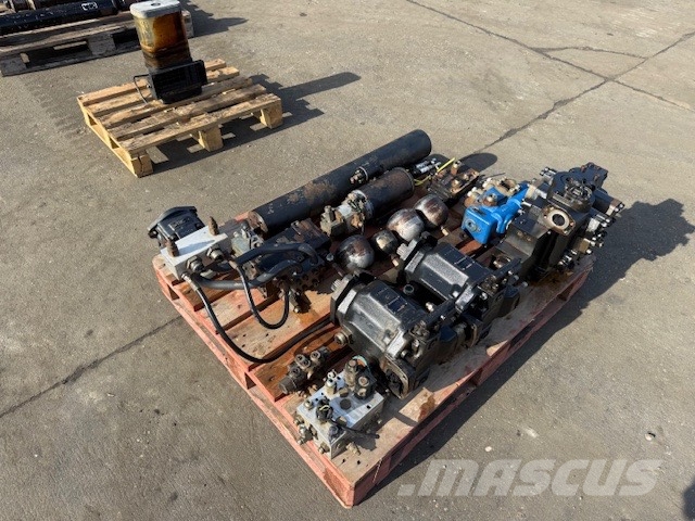Doosan DL 400 USED HYDRAULIC PARTS COMPLET Hydraulics