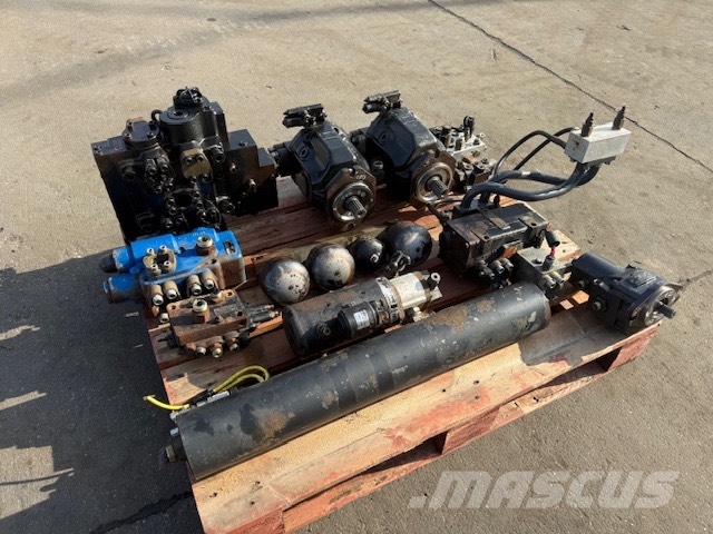 Doosan DL 400 USED HYDRAULIC PARTS COMPLET Hydraulics
