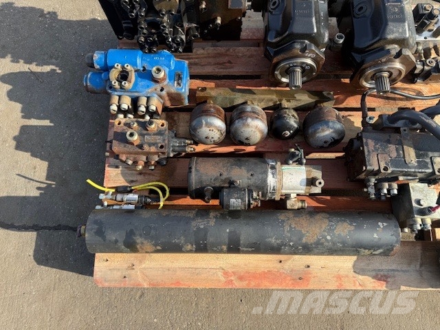 Doosan DL 400 USED HYDRAULIC PARTS COMPLET Hydraulics