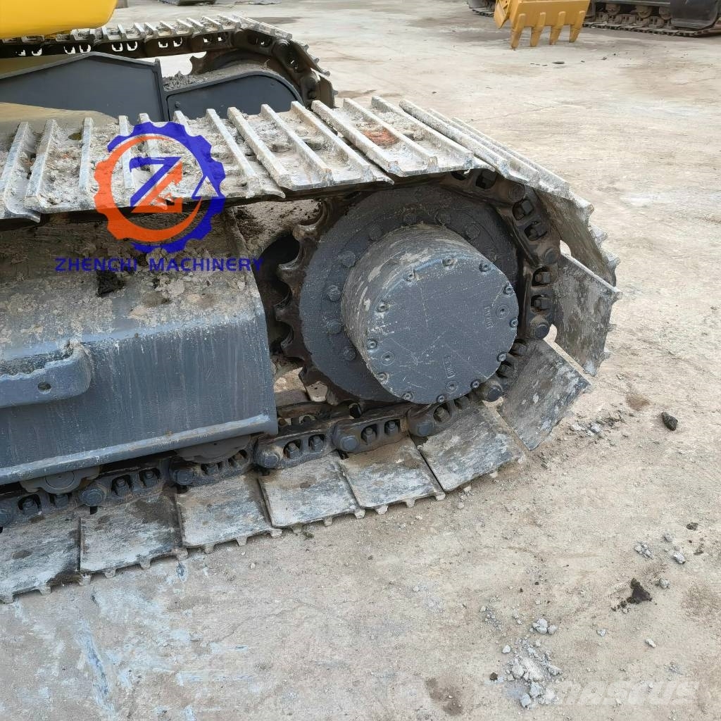 Komatsu PC 128 US حفارات وسط 7 طن - 12 طن
