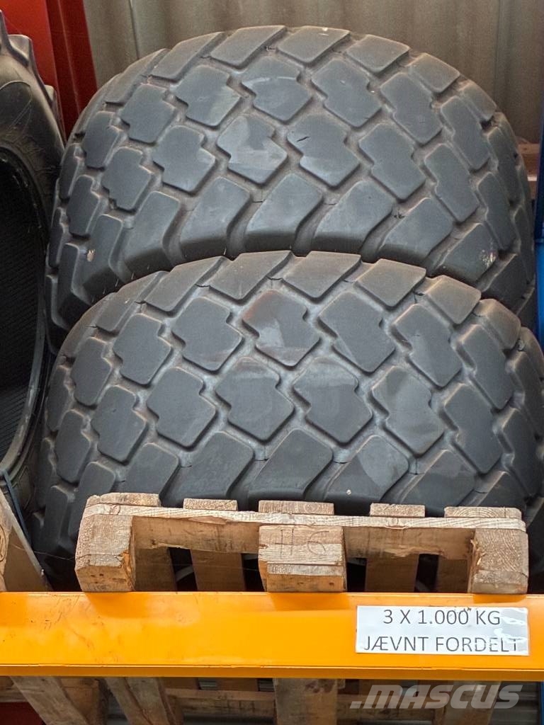 Eschelböck Biber 92 - Claas 5000 Xerion Fa aprítók