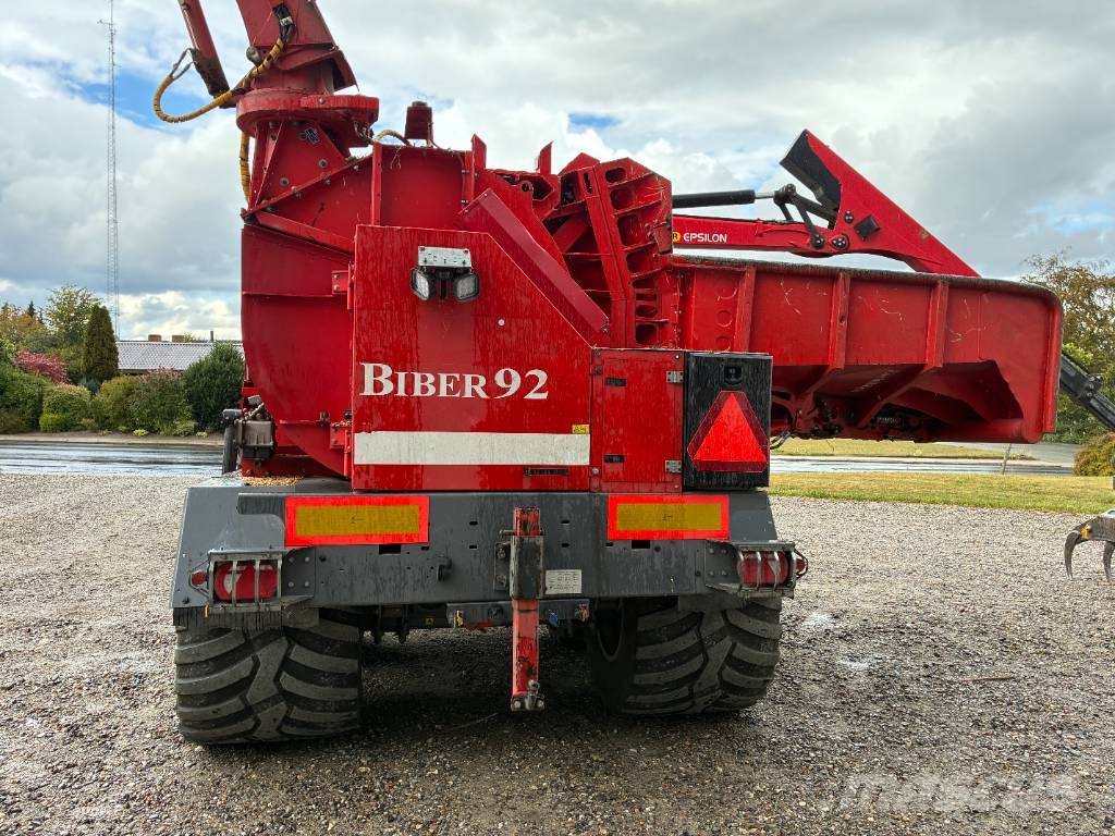 Eschelböck Biber 92 - Claas 5000 Xerion Fa aprítók