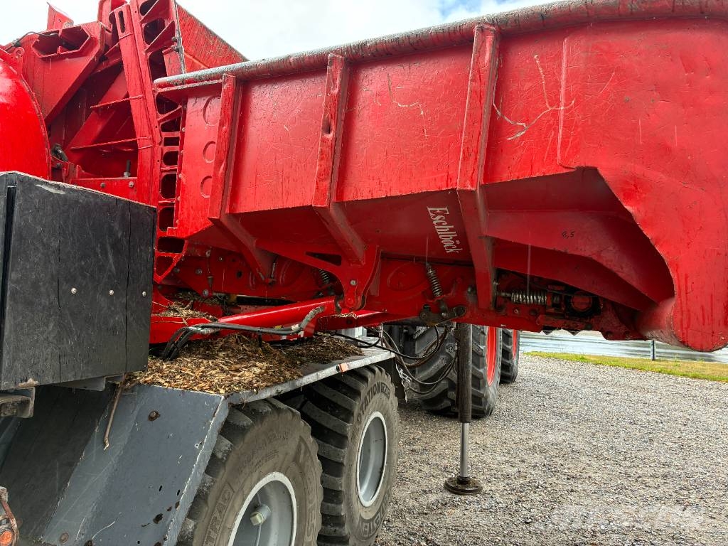 Eschelböck Biber 92 - Claas 5000 Xerion Fa aprítók
