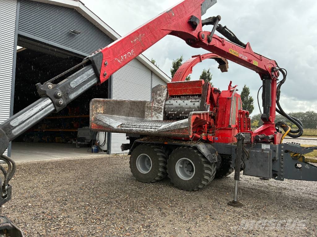 Eschelböck Biber 92 - Claas 5000 Xerion Fa aprítók