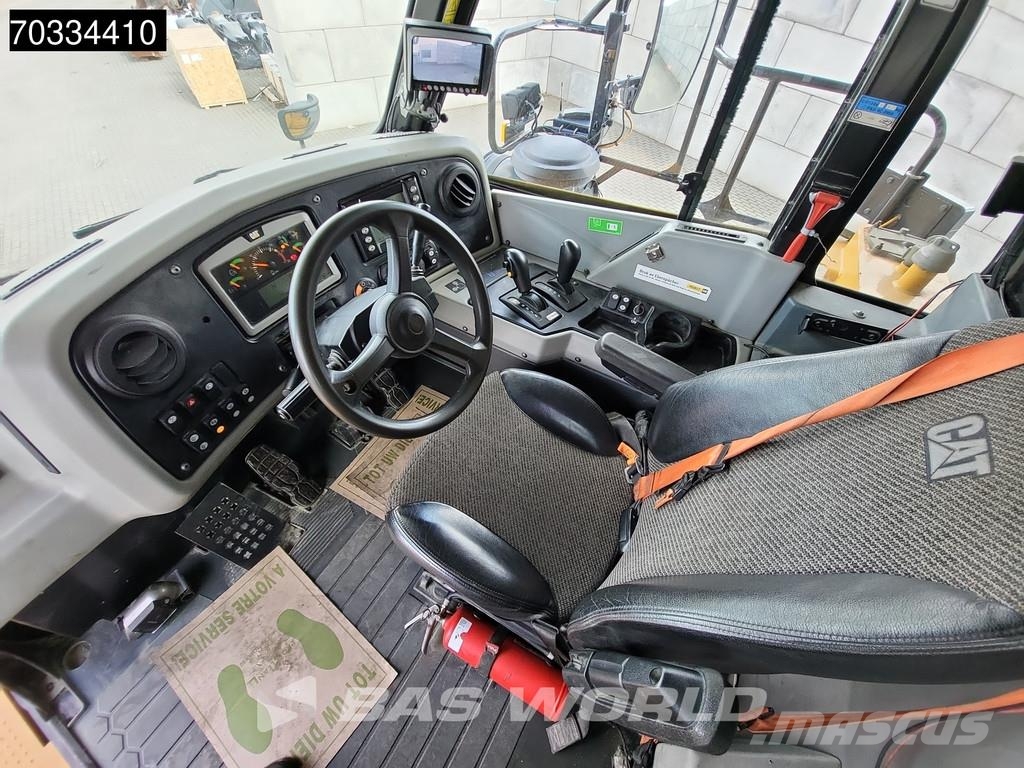 CAT 772 G Άκαμπτα Dumper με ανατρεπόμενο κάδο