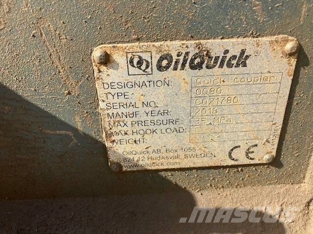 Komatsu HB365NLC-3 حفارات زحافة