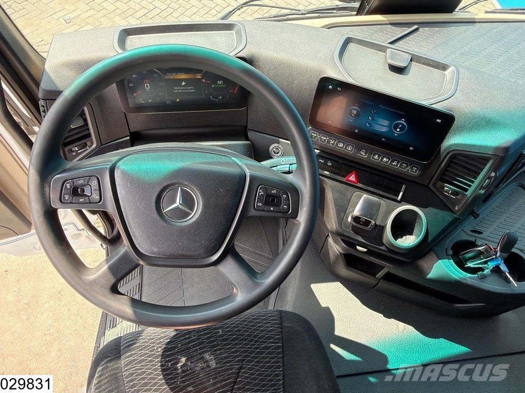 Mercedes-Benz Actros 1845 EURO 6d Vetopöytäautot