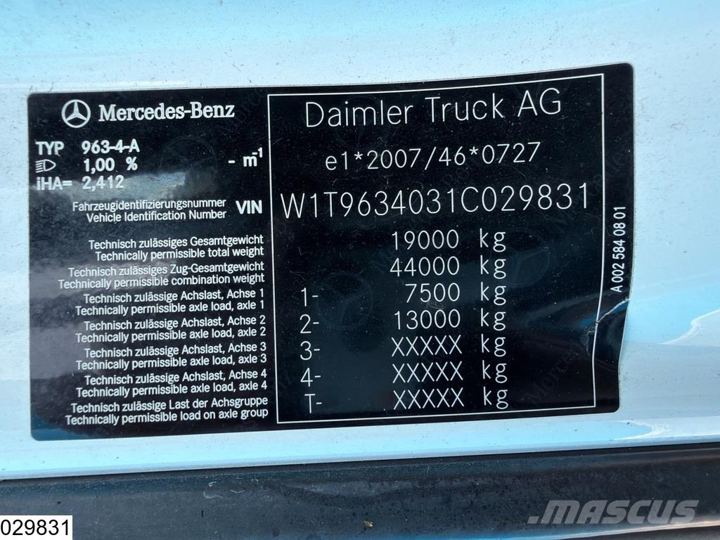 Mercedes-Benz Actros 1845 EURO 6d Vetopöytäautot