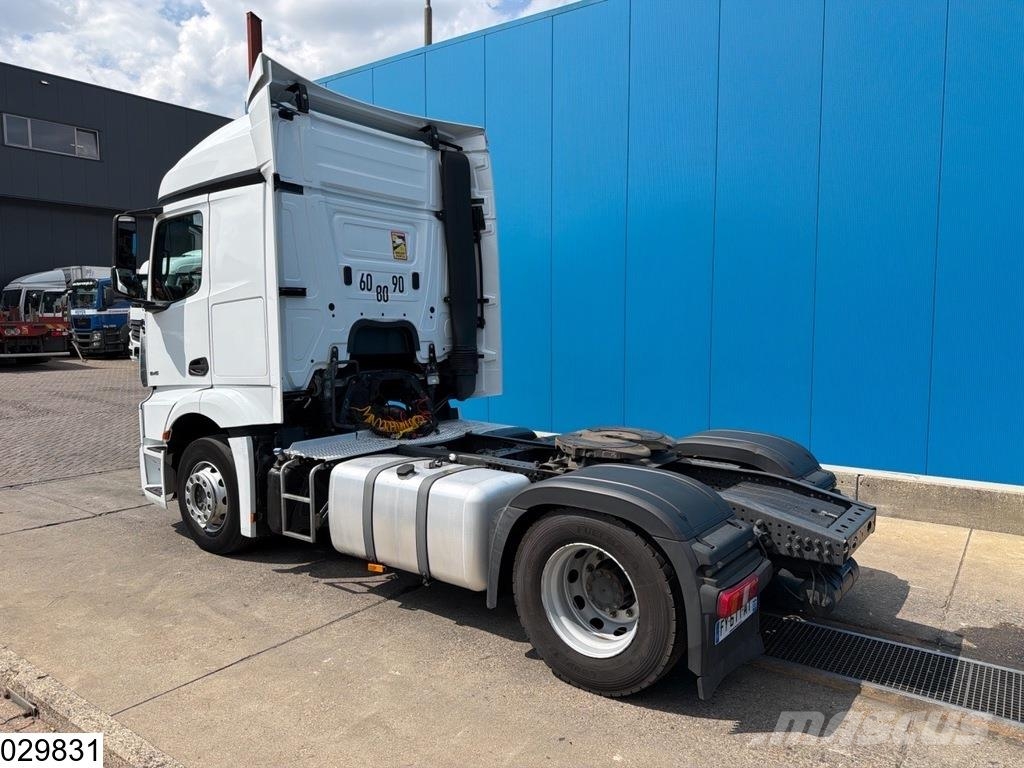 Mercedes-Benz Actros 1845 EURO 6d Vetopöytäautot