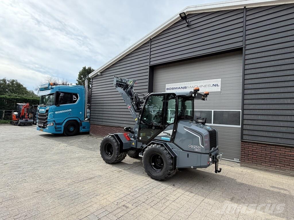 GiANT G3500 X-TRA shovel 2026 87 uur (giekvering AIRCO t Gumikerekes homlokrakodók