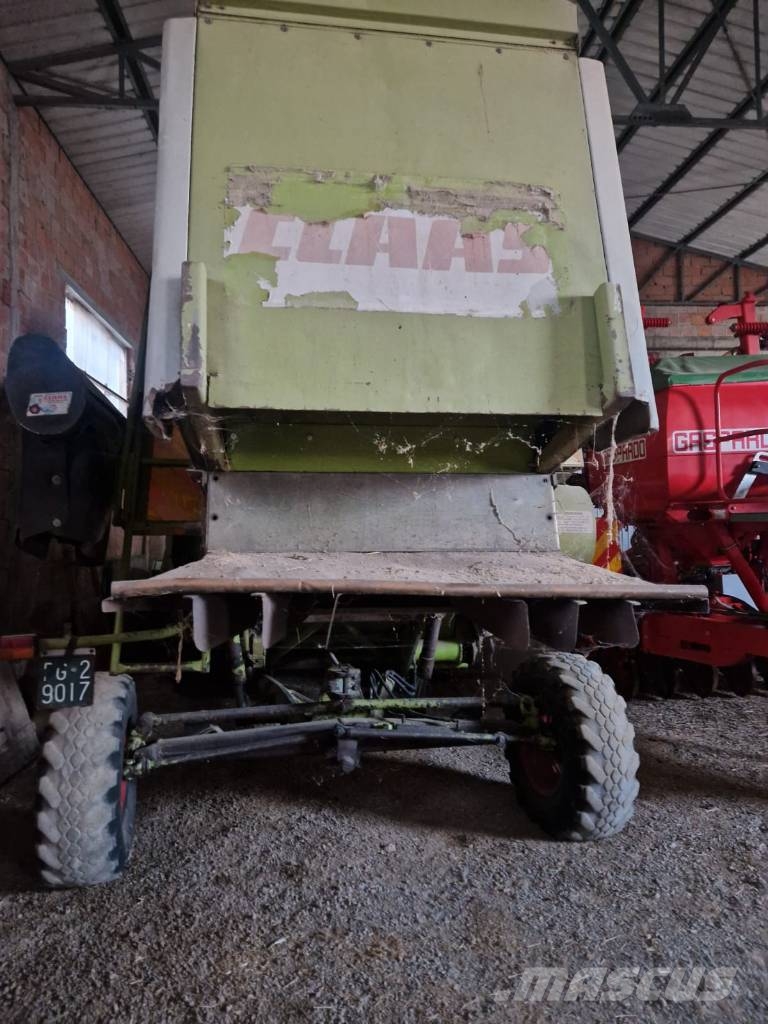 CLAAS Dominator 76 Combine harvesters
