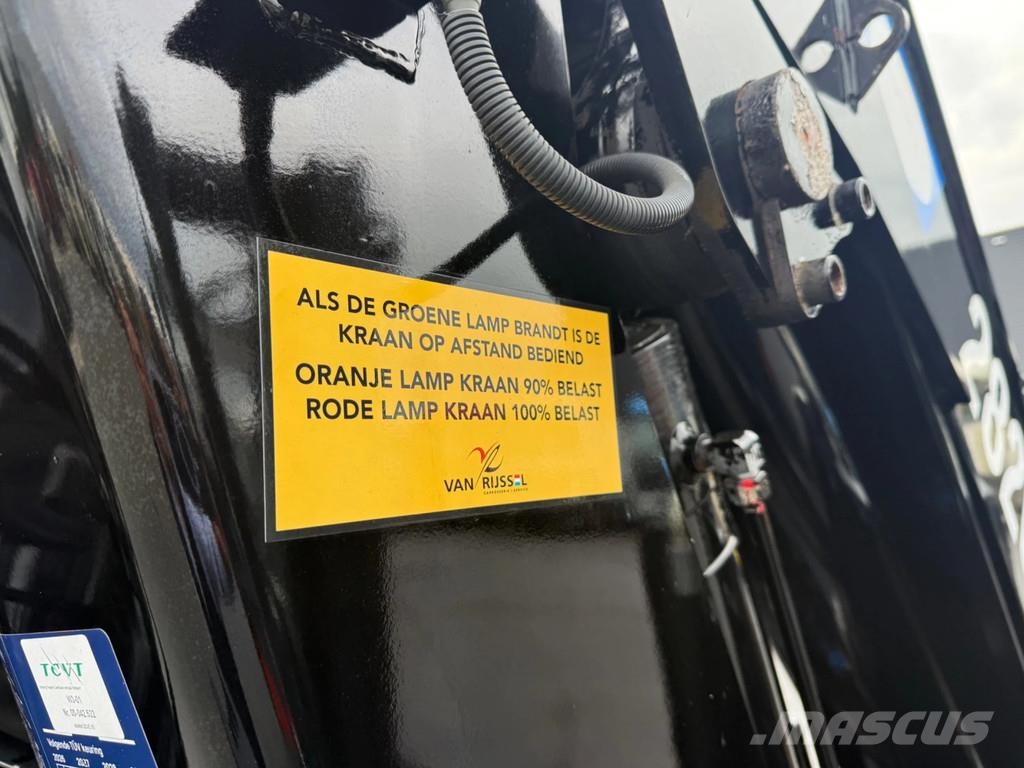 HMF 2820 K6 Crane / Kraan / Autolaadkraan / Ladekrane رافعات صالحة لكل أنواع الطرق