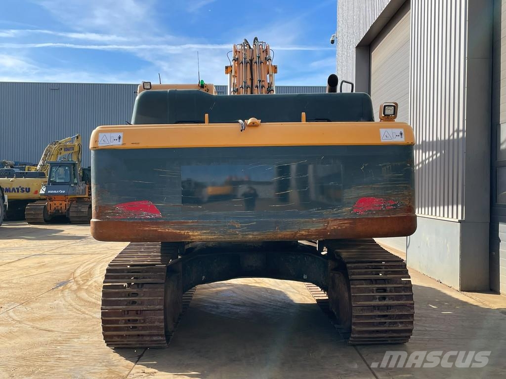 Hyundai Robex 300NLC-9A Гусеничні екскаватори