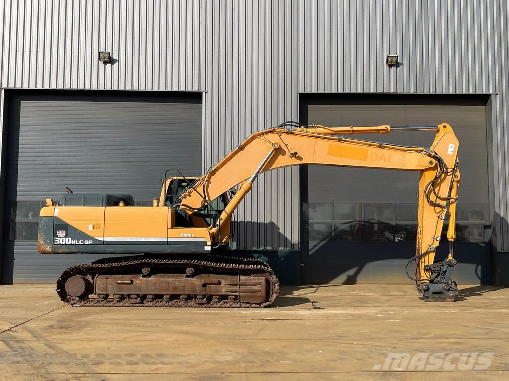 Hyundai Robex 300NLC-9A Гусеничні екскаватори