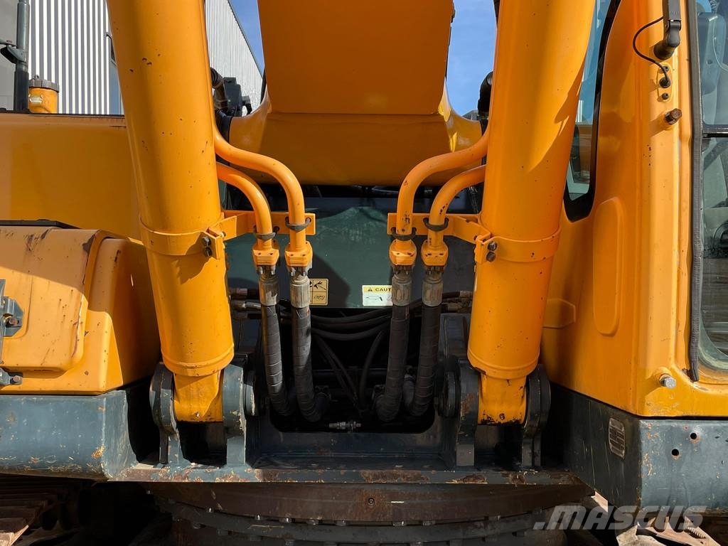 Hyundai Robex 300NLC-9A Гусеничні екскаватори
