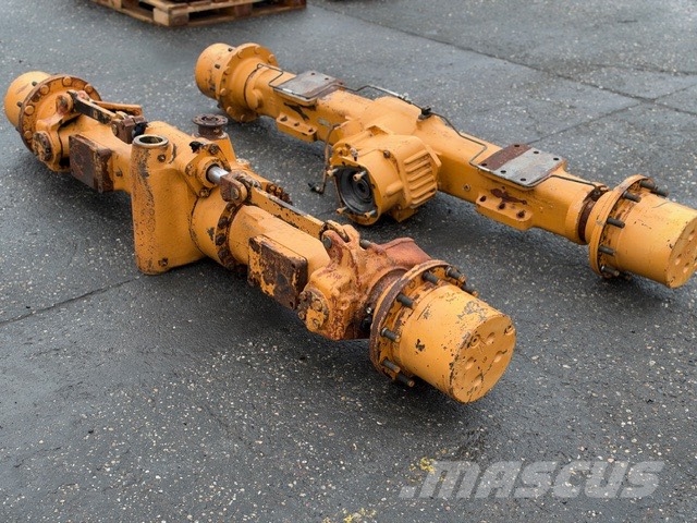 CASE WX 240 USED AXLES COMPLET Nápravy