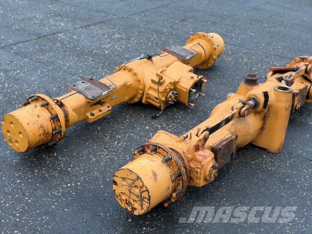CASE WX 240 USED AXLES COMPLET Nápravy