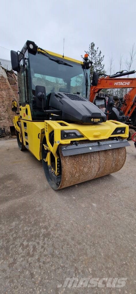 Bomag BW 174 AP-5 Çift tamburlu silindirler