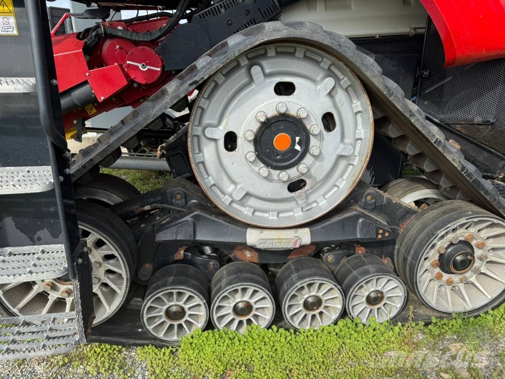 Case IH Axial Flow 7250 Комбайни