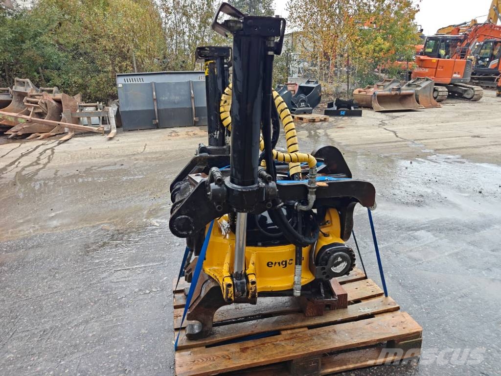 Engcon EC233 NTP10/NTP10 Kauhanpyörittäjät