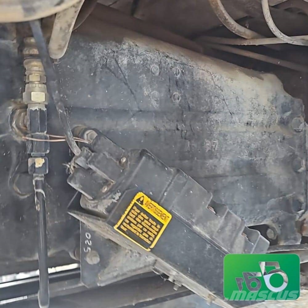 Massey Ferguson 6265 2010r. Parts Chassis