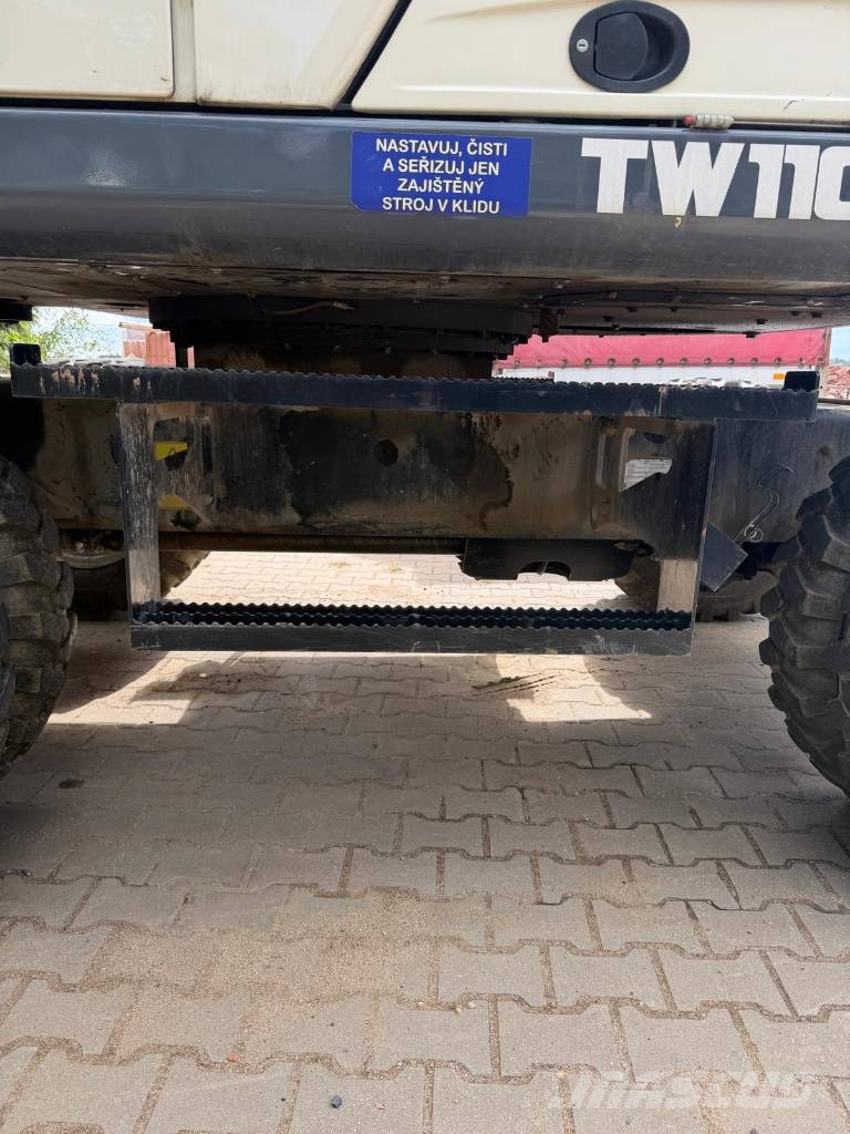 Terex Schaeff TW110 Ekskavatori uz riteņiem