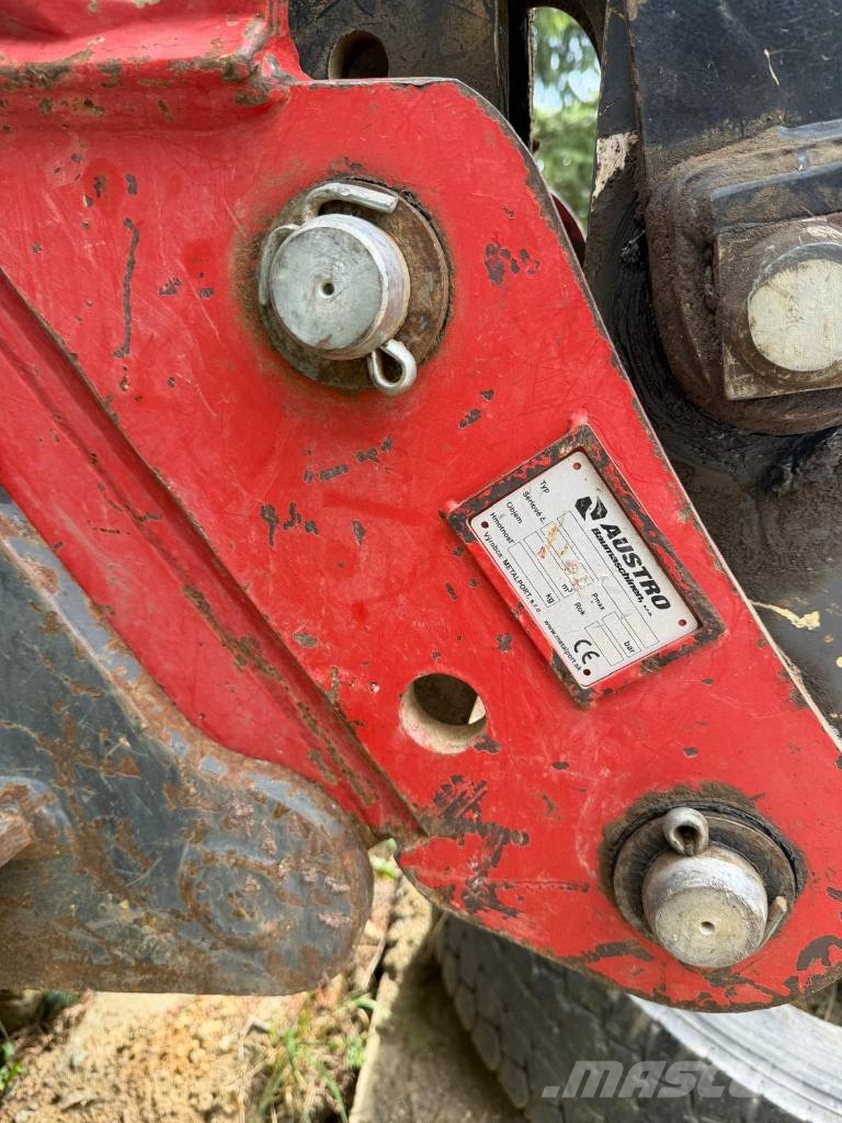 Terex Schaeff TW110 Ekskavatori uz riteņiem