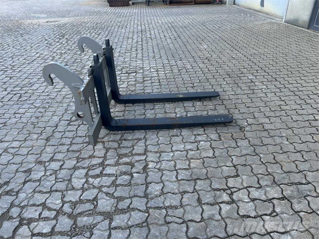 Atlas Øvrigt udstyr 叉