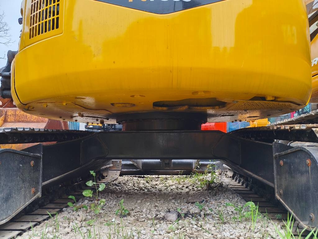 Komatsu PC 78 US 小型挖掘机