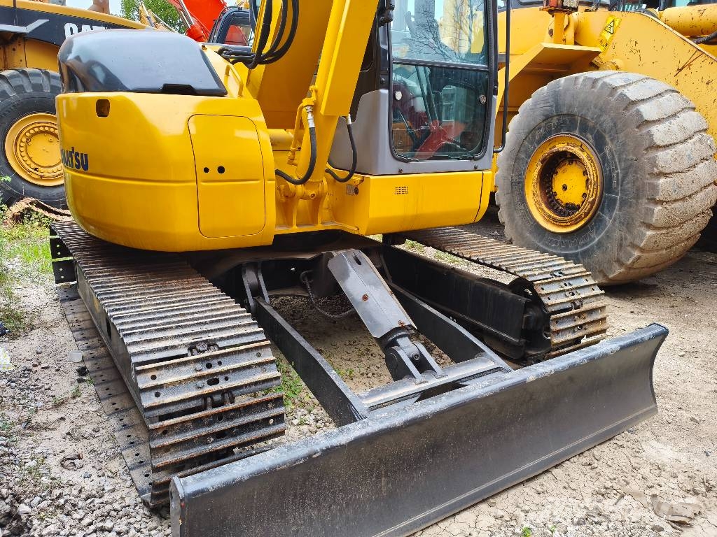 Komatsu PC 78 US 小型挖掘机