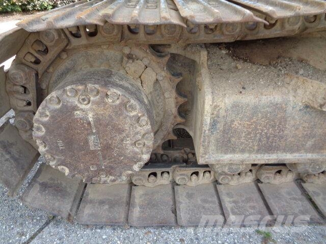 Komatsu PC210 LC-8 Escavatori cingolati