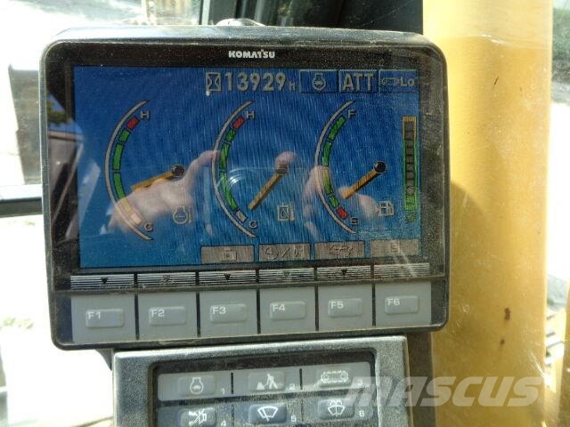 Komatsu PC210 LC-8 Escavatori cingolati