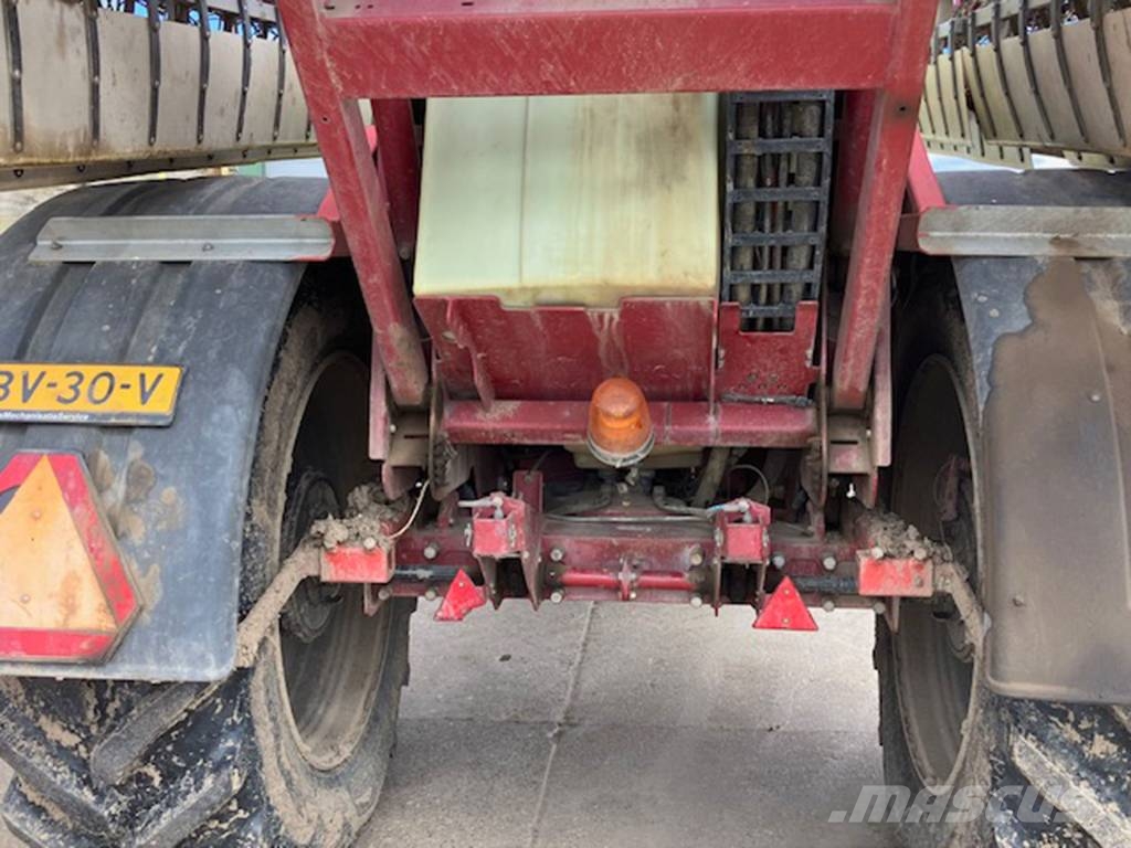 Hardi Commander 5500i Ρυμουλκούμενα ψεκαστικά