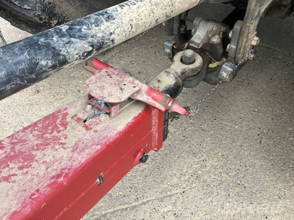 Hardi Commander 5500i Ρυμουλκούμενα ψεκαστικά