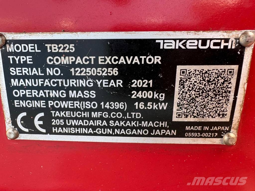 Takeuchi TB 225 POWERTILT!! Minigraafmachines < 7t