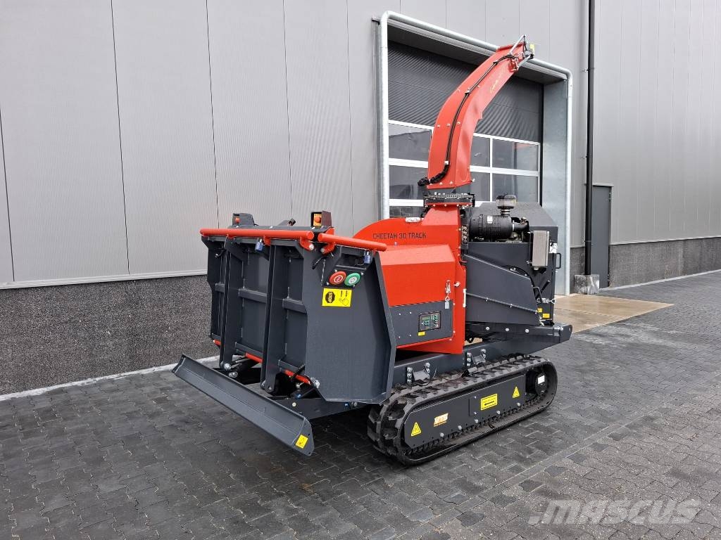 Greentec Cheetah 30 Track 木材削片机