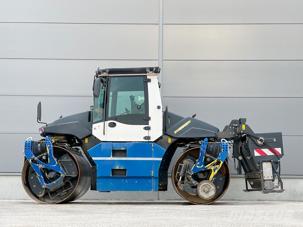 Bomag BW 174 AP-4F AM مداحل ثنائية الاسطوانة