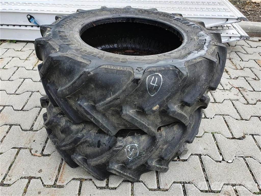 Continental 240/70R16 x2 Ελαστικά και ζάντες
