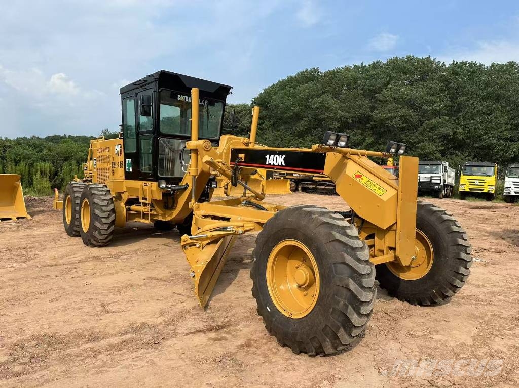 CAT 140K Grejdery