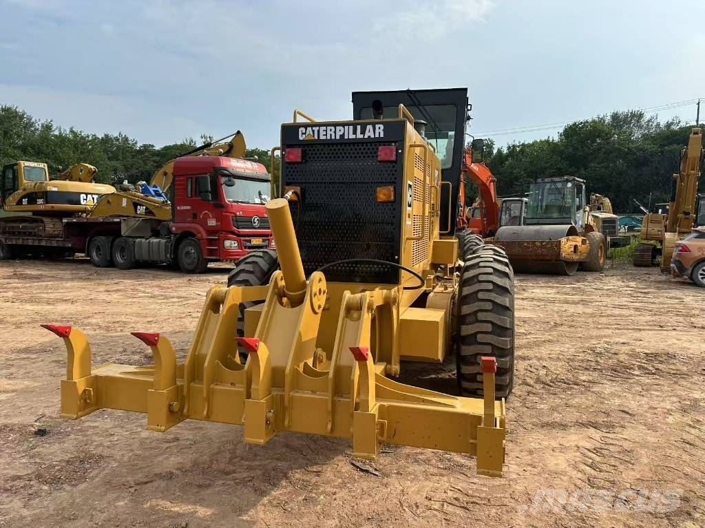 CAT 140K Grejdery