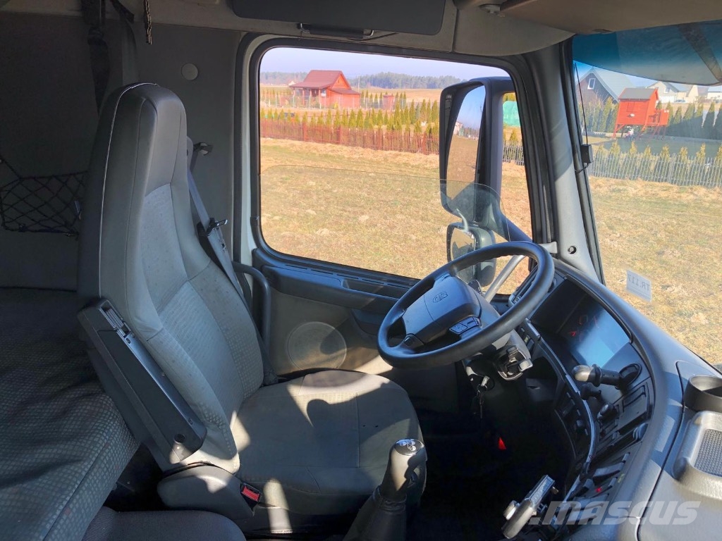 Volvo FM 12 Platformas/izkraušana no sāniem
