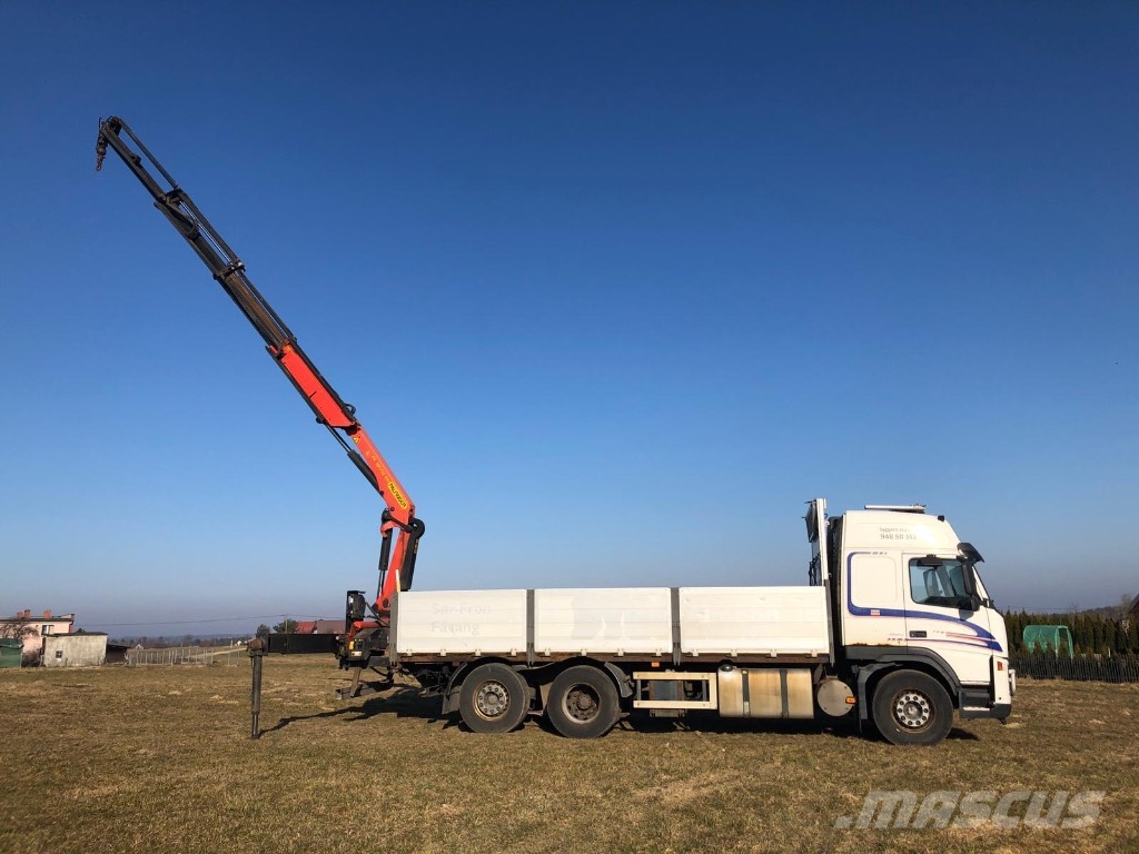 Volvo FM 12 Platformas/izkraušana no sāniem