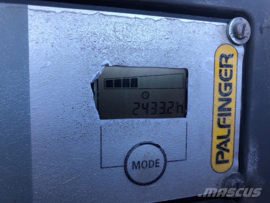 Volvo FM 12 Platformas/izkraušana no sāniem