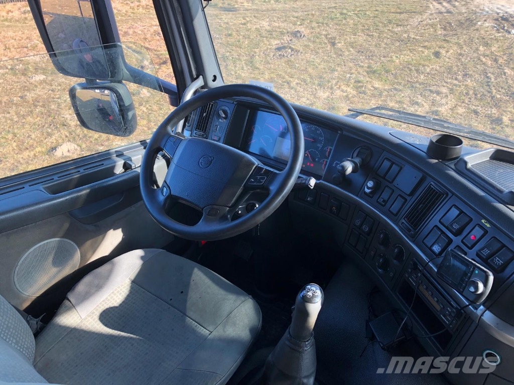 Volvo FM 12 Platformas/izkraušana no sāniem