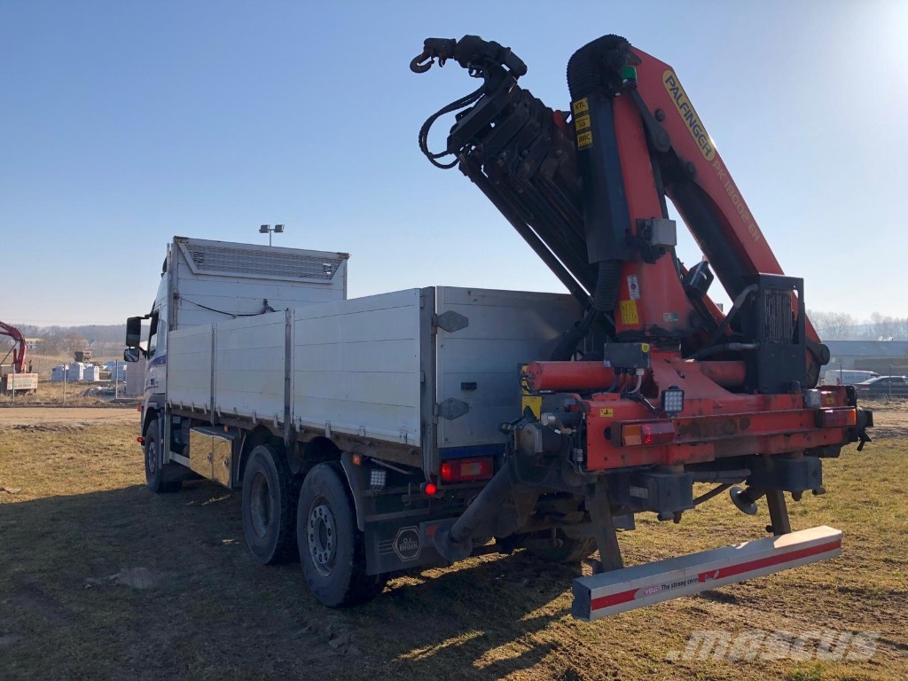 Volvo FM 12 Platformas/izkraušana no sāniem