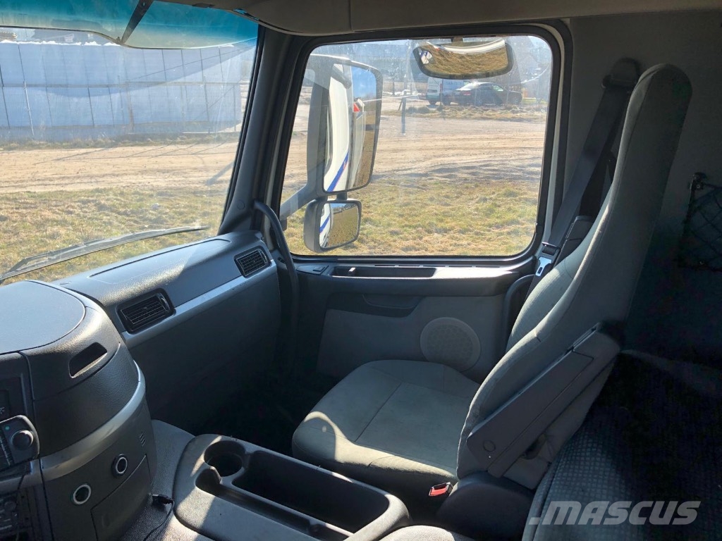 Volvo FM 12 Platformas/izkraušana no sāniem