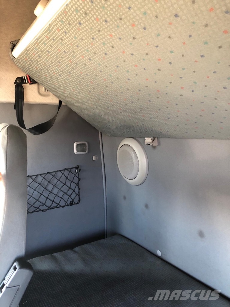 Volvo FM 12 Platformas/izkraušana no sāniem