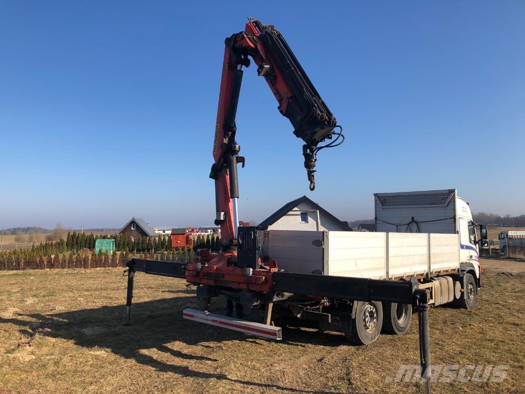 Volvo FM 12 Platformas/izkraušana no sāniem