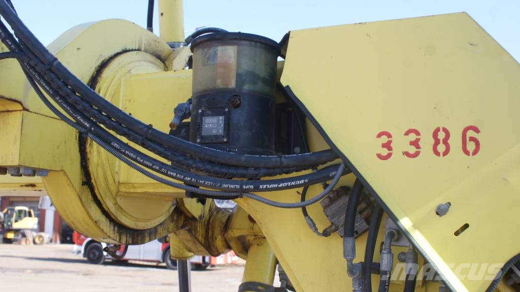 HBM-Nobas BG 160TA-5 معدات تمهيد الطرق