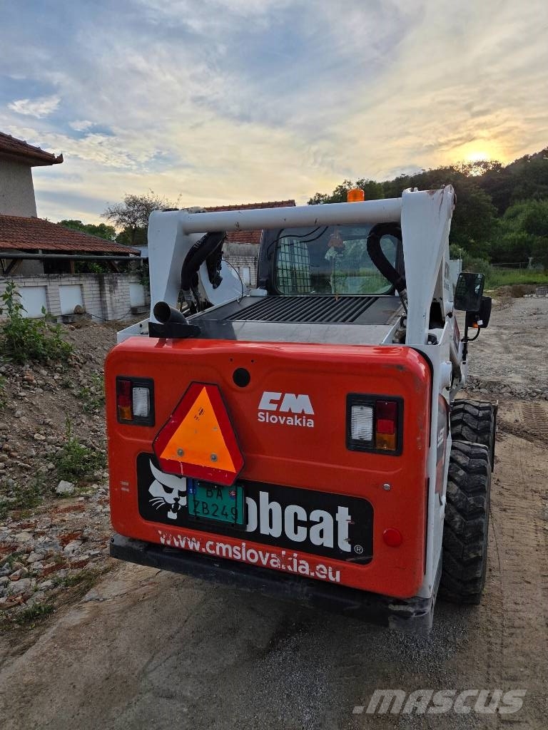 Bobcat S 530 Carregadoras de direcção deslizante